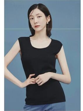 Cerruti 1881 Femme - Sleeveless T-Shirt (Color: Black, Size: M)